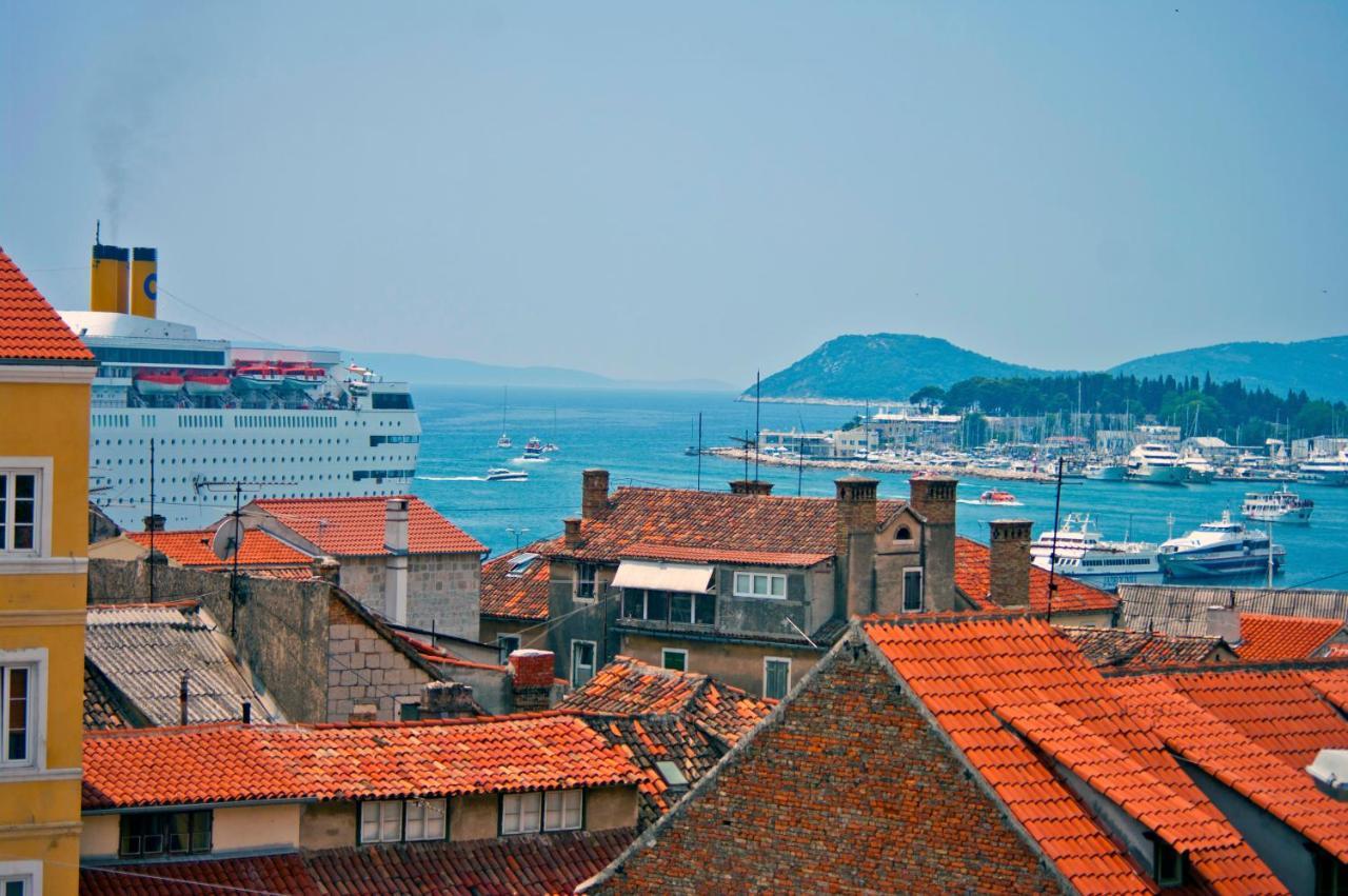 Apartment Port View-5 Min From Center Split Exterior foto